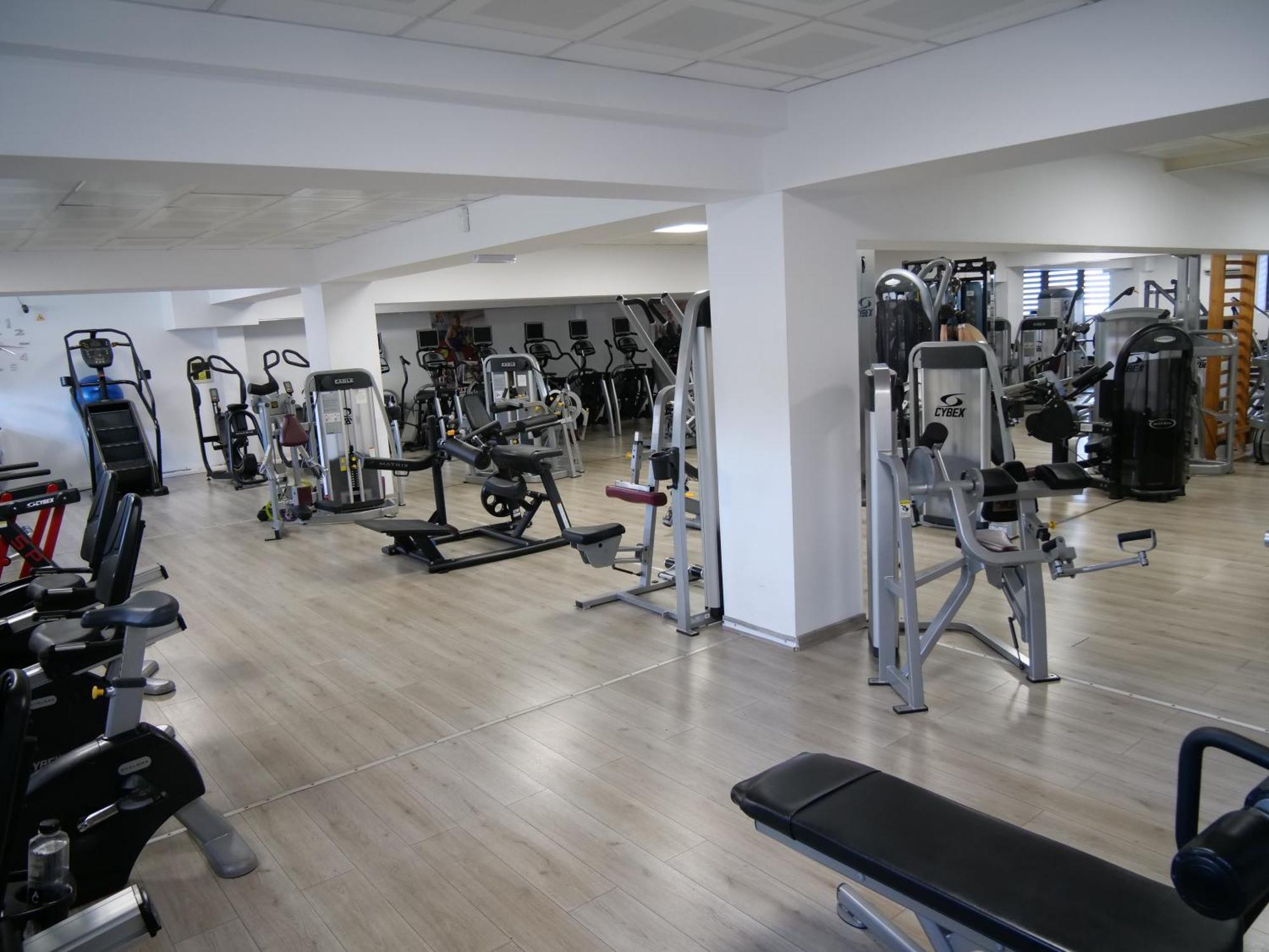 Raay Hotel Braila Ngoại thất bức ảnh